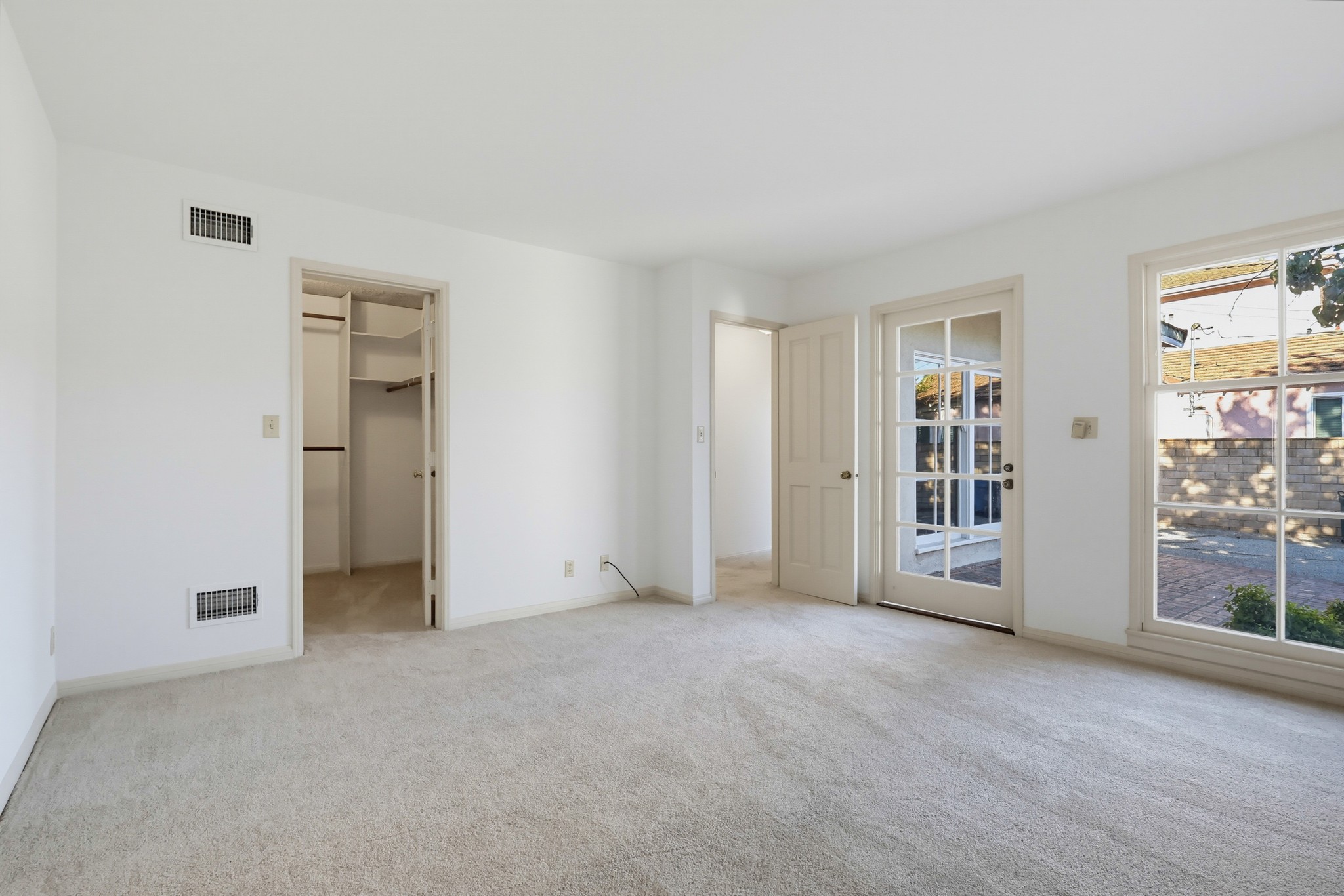 Virtual tour photo 56 of 79 for 846 Victoria Dr