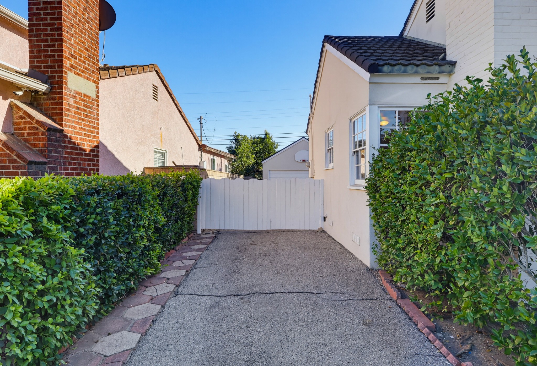 Virtual tour photo 62 of 79 for 846 Victoria Dr