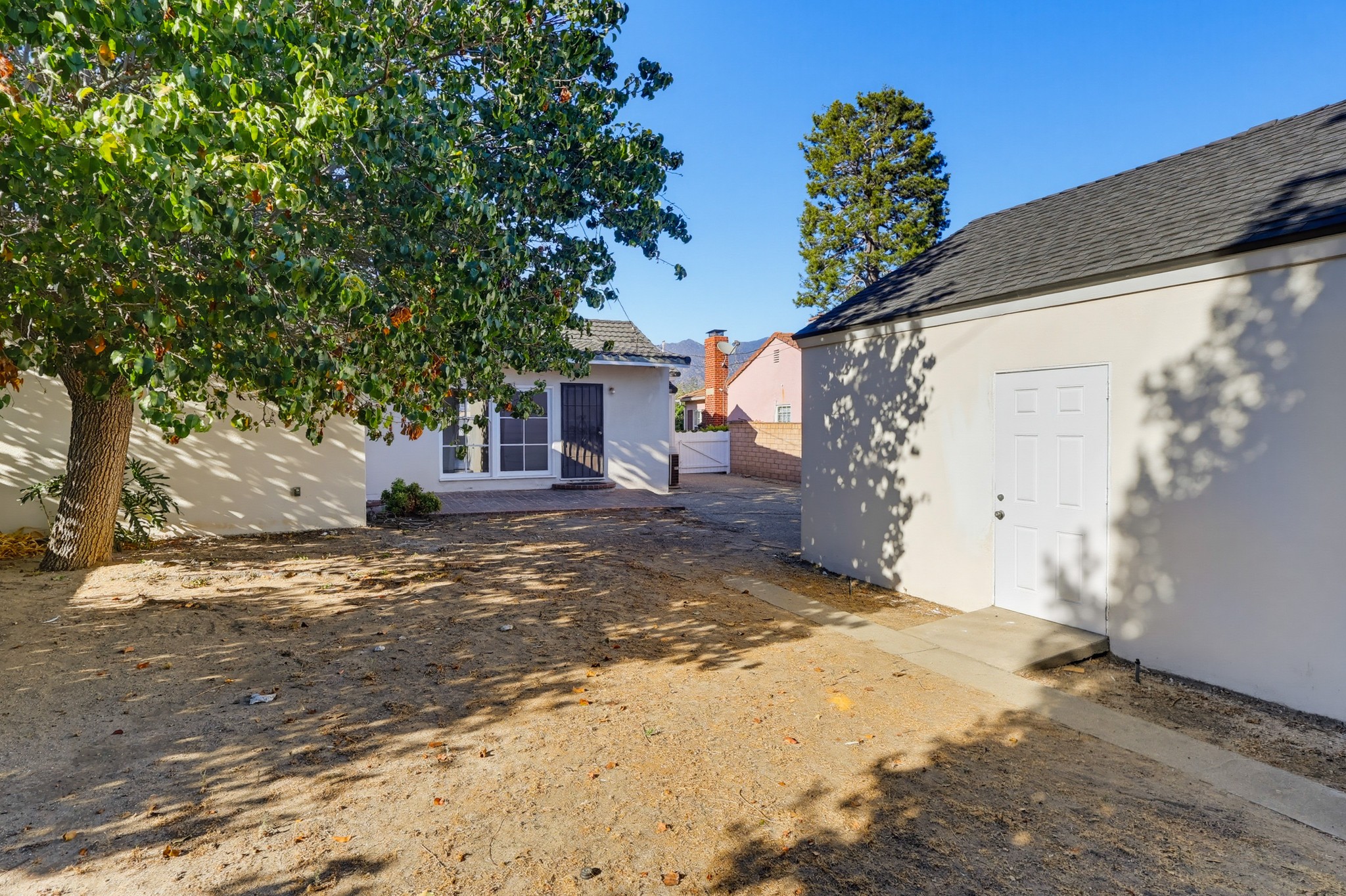Virtual tour photo 68 of 79 for 846 Victoria Dr