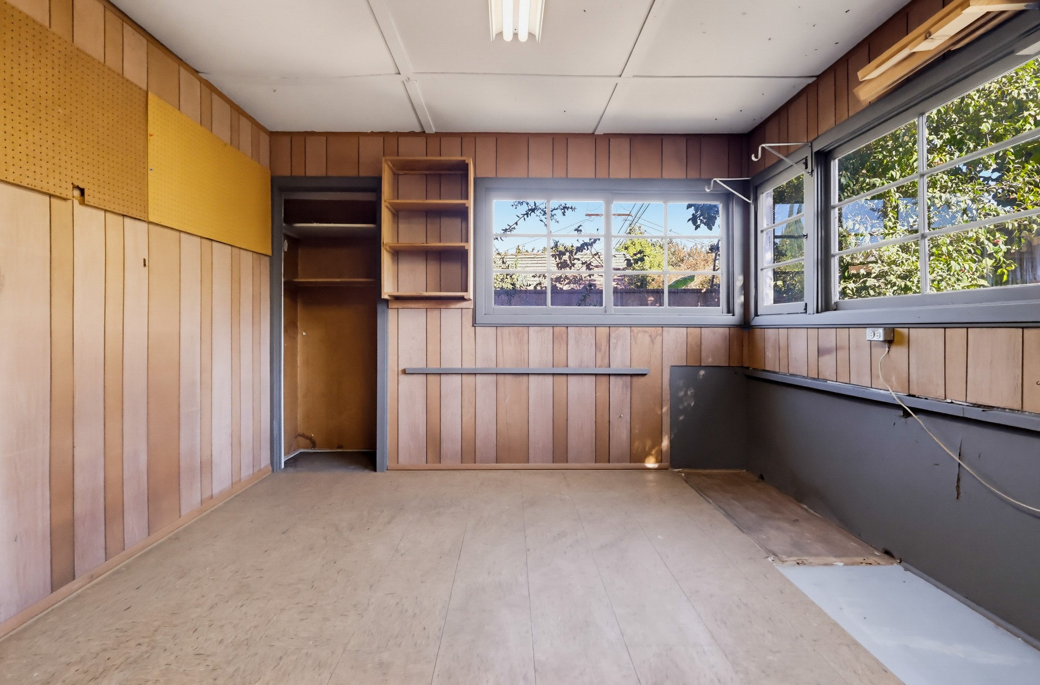 Virtual tour photo 73 of 79 for 846 Victoria Dr