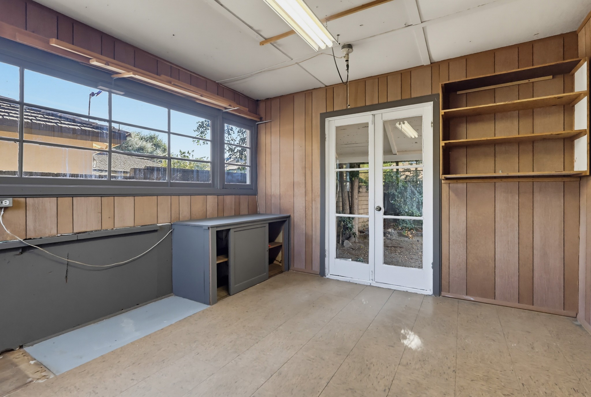 Virtual tour photo 75 of 79 for 846 Victoria Dr