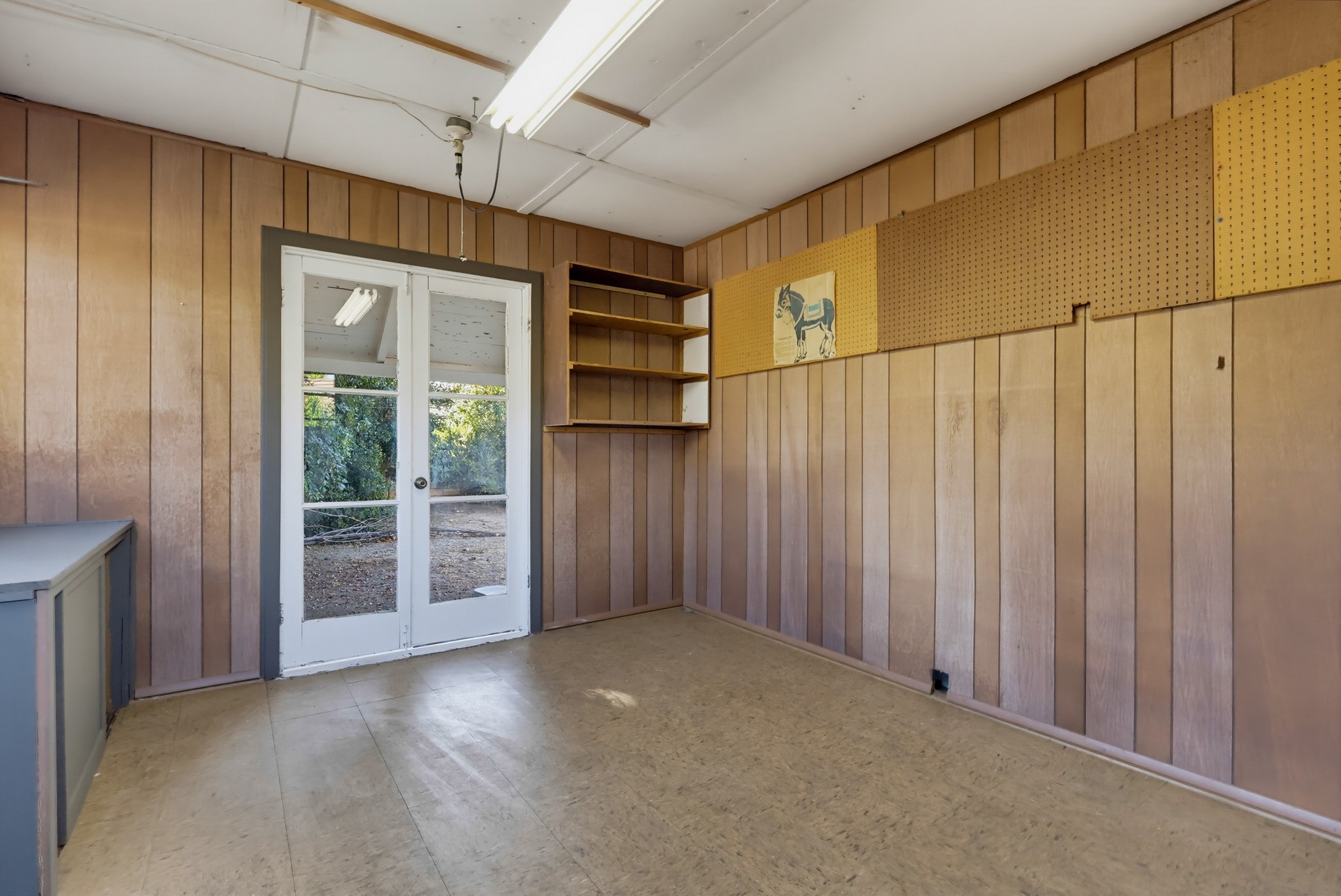 Virtual tour photo 76 of 79 for 846 Victoria Dr