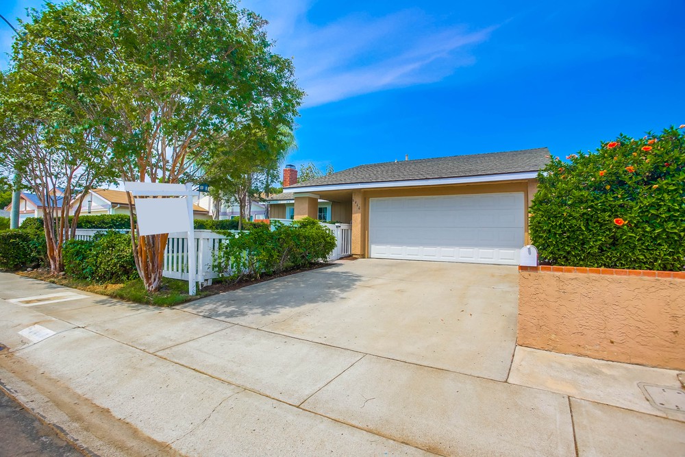 Virtual tour photo 4 of 44 for 8460 Travis Ct