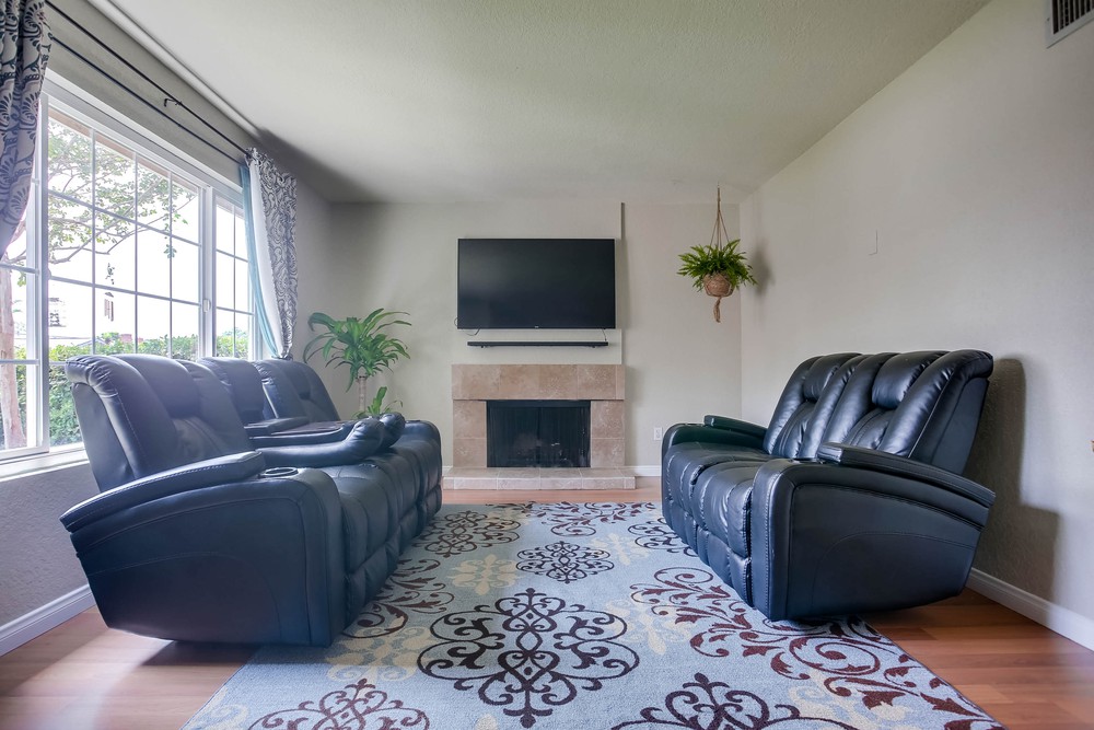 Virtual tour photo 12 of 44 for 8460 Travis Ct