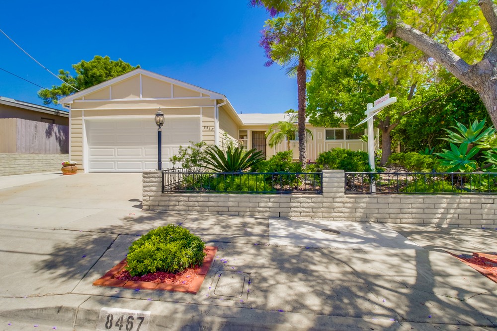 Virtual tour photo 1 of 58 for 8467 Harwell Dr