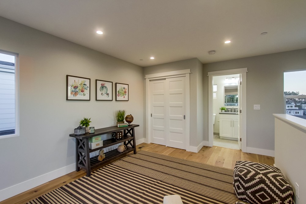 Virtual tour photo 28 of 64 for 847 Wilbur Ave