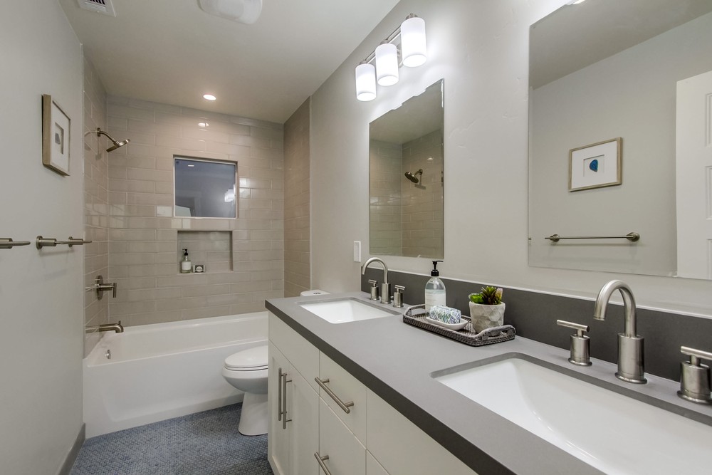 Virtual tour photo 45 of 64 for 847 Wilbur Ave