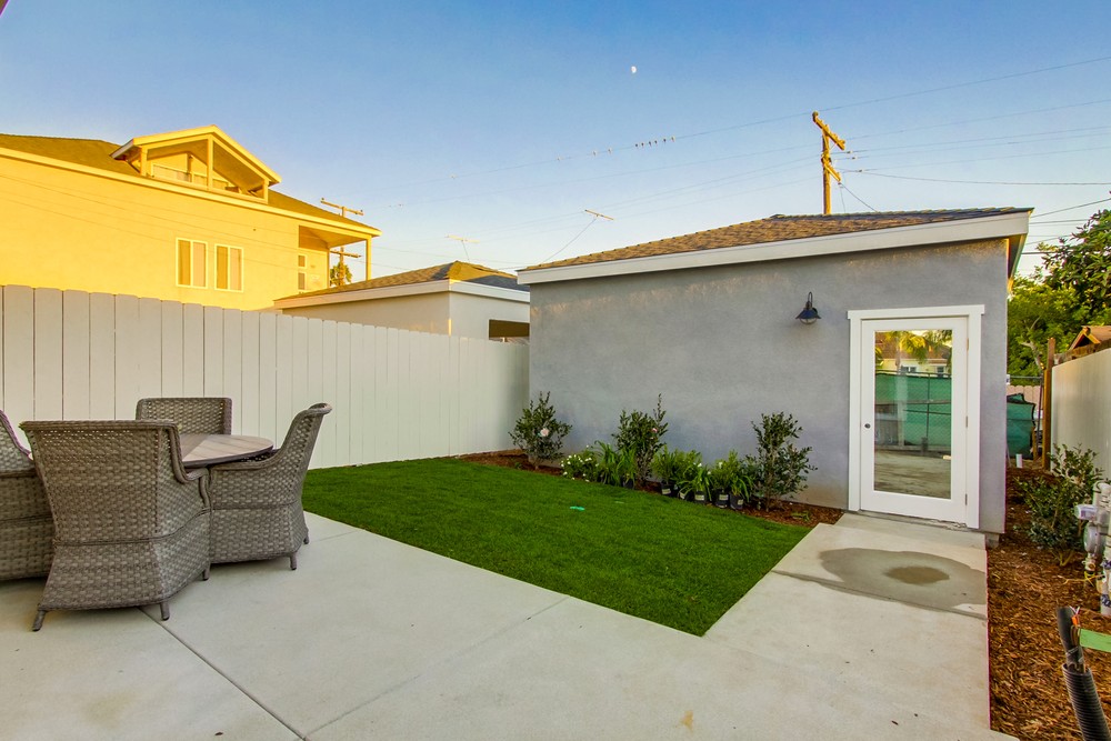 Virtual tour photo 53 of 64 for 847 Wilbur Ave