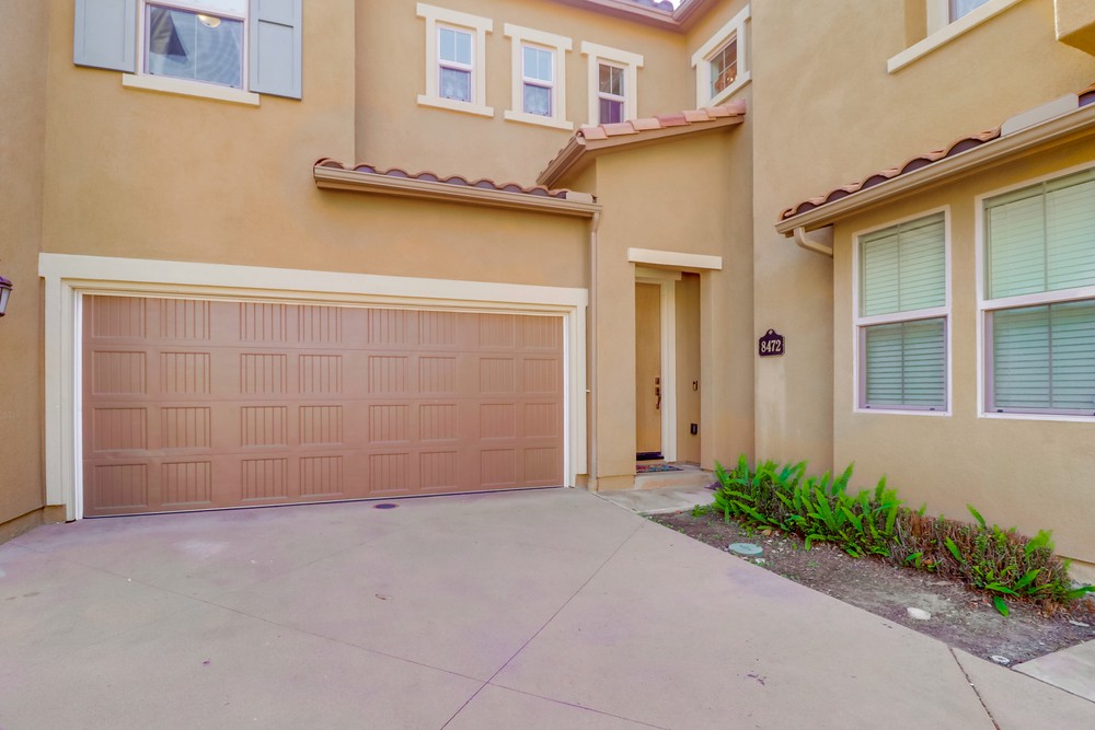 Virtual tour photo 3 of 70 for 8472 Christopher Ridge Ter