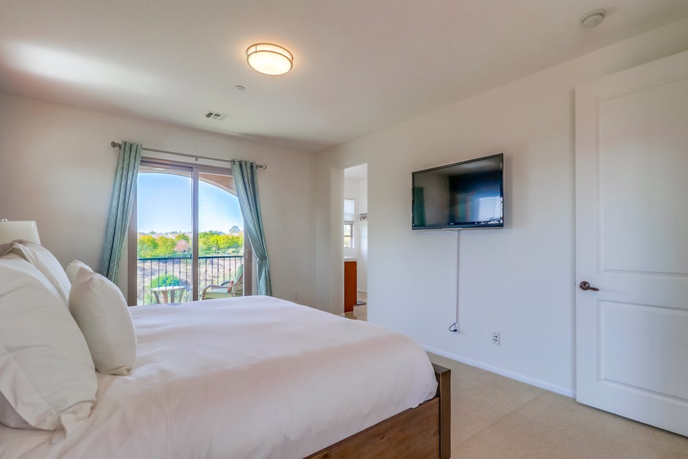 Virtual tour photo 41 of 70 for 8472 Christopher Ridge Ter
