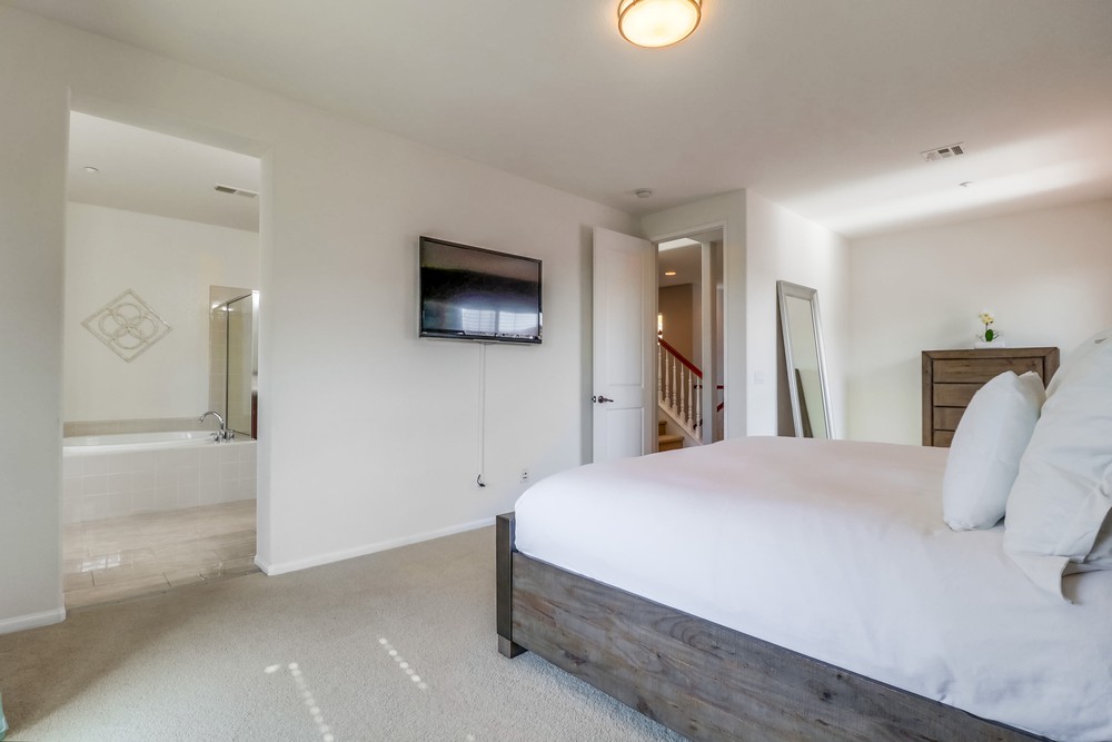Virtual tour photo 43 of 70 for 8472 Christopher Ridge Ter