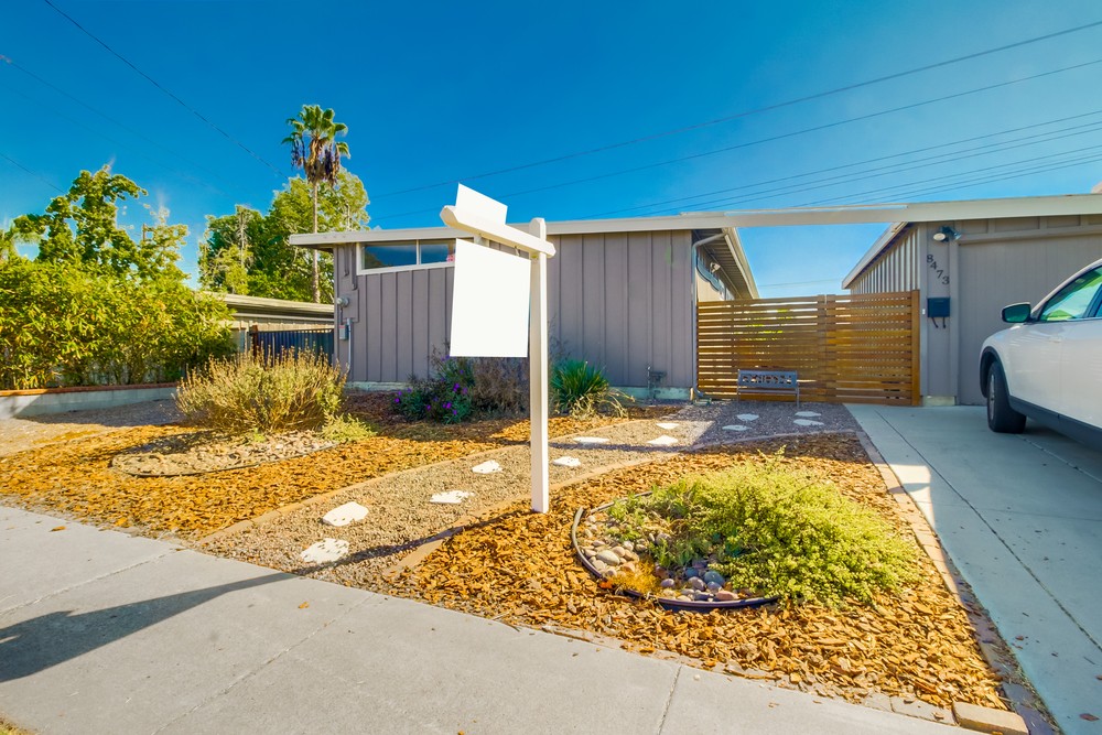 Virtual tour photo 1 of 43 for 8473 Blue Lake Dr