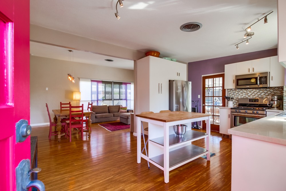 Virtual tour photo 7 of 43 for 8473 Blue Lake Dr