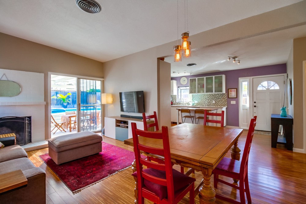 Virtual tour photo 9 of 43 for 8473 Blue Lake Dr
