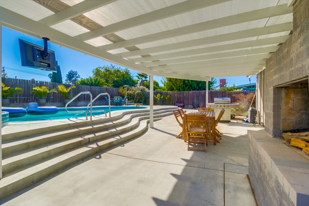 Virtual tour photo 33 of 43 for 8473 Blue Lake Dr