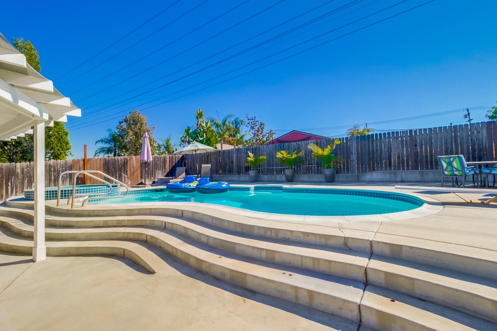 Virtual tour photo 36 of 43 for 8473 Blue Lake Dr
