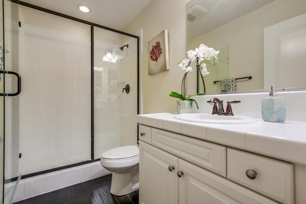 Virtual tour photo 34 of 49 for 8480 Blackburn Ln