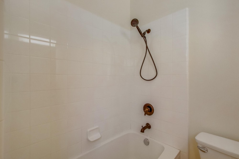 Virtual tour photo 38 of 49 for 8480 Blackburn Ln