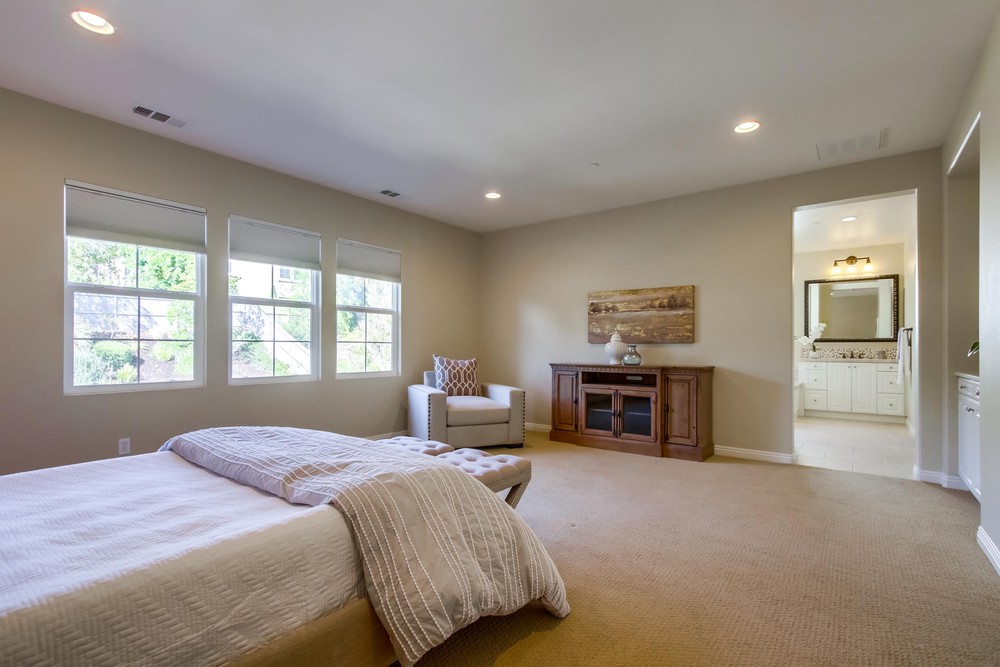 Virtual tour photo 25 of 49 for 8480 Blackburn Ln