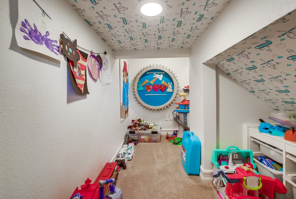 Virtual tour photo 38 of 43 for 8480 Spreckels Ln