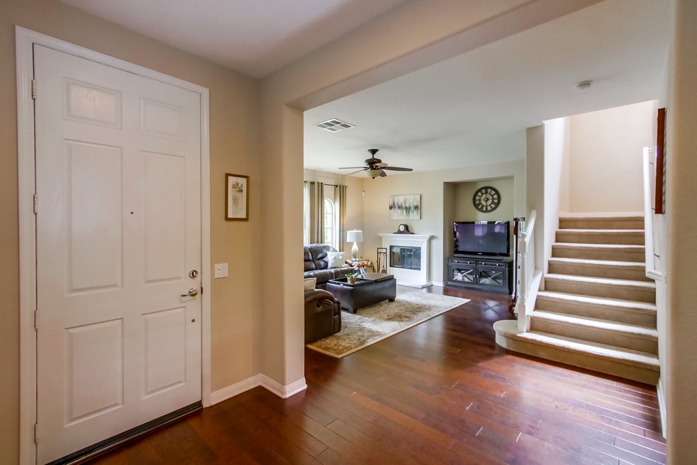 Virtual tour photo 5 of 37 for 8483 Blackburn Ln