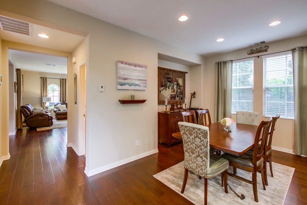 Virtual tour photo 9 of 37 for 8483 Blackburn Ln