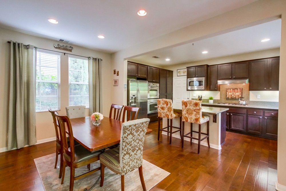 Virtual tour photo 12 of 37 for 8483 Blackburn Ln
