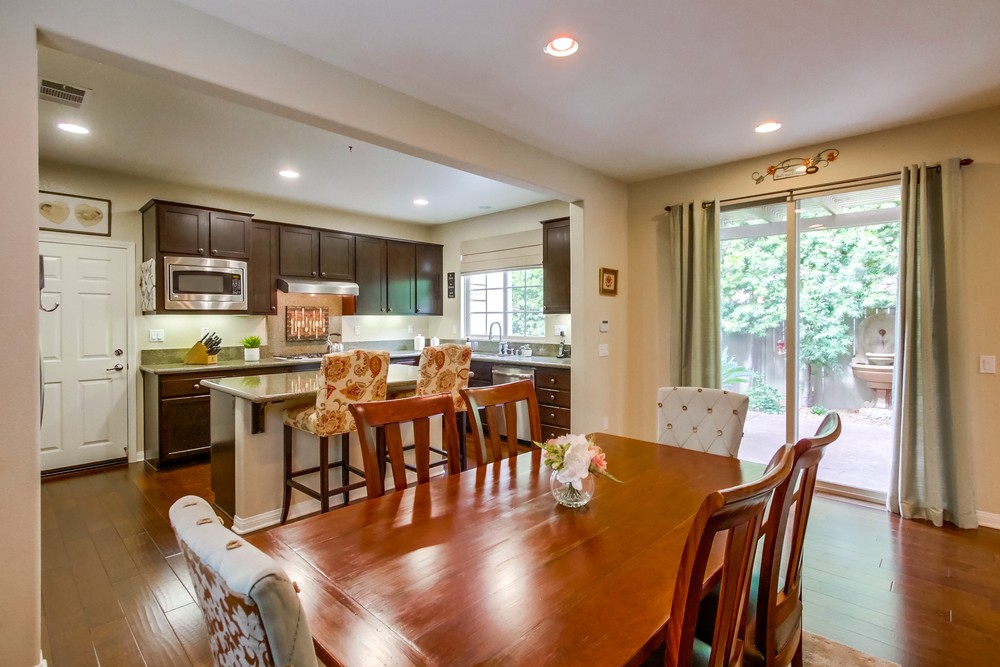 Virtual tour photo 13 of 37 for 8483 Blackburn Ln
