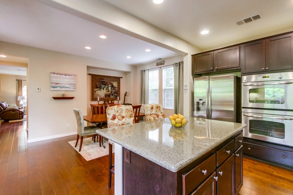Virtual tour photo 15 of 37 for 8483 Blackburn Ln