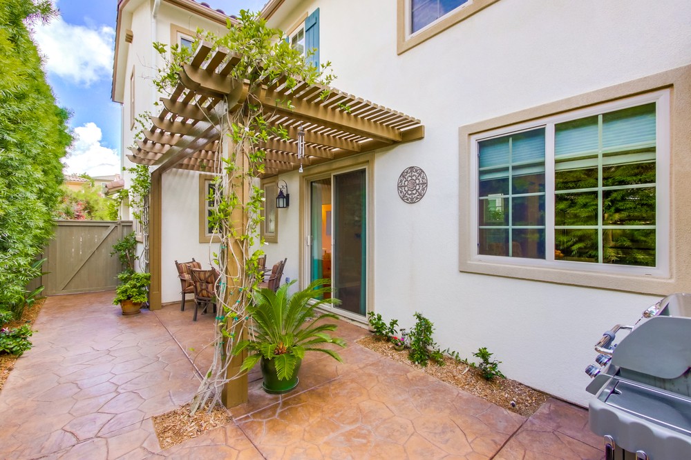 Virtual tour photo 33 of 37 for 8483 Blackburn Ln