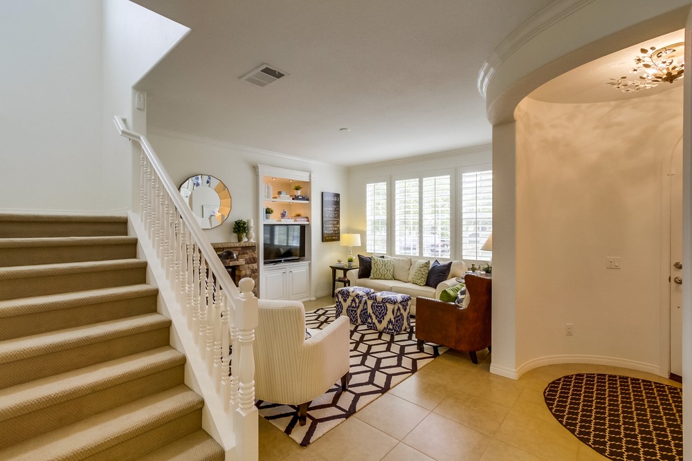 Virtual tour photo 4 of 33 for 8483 Kern Crescent