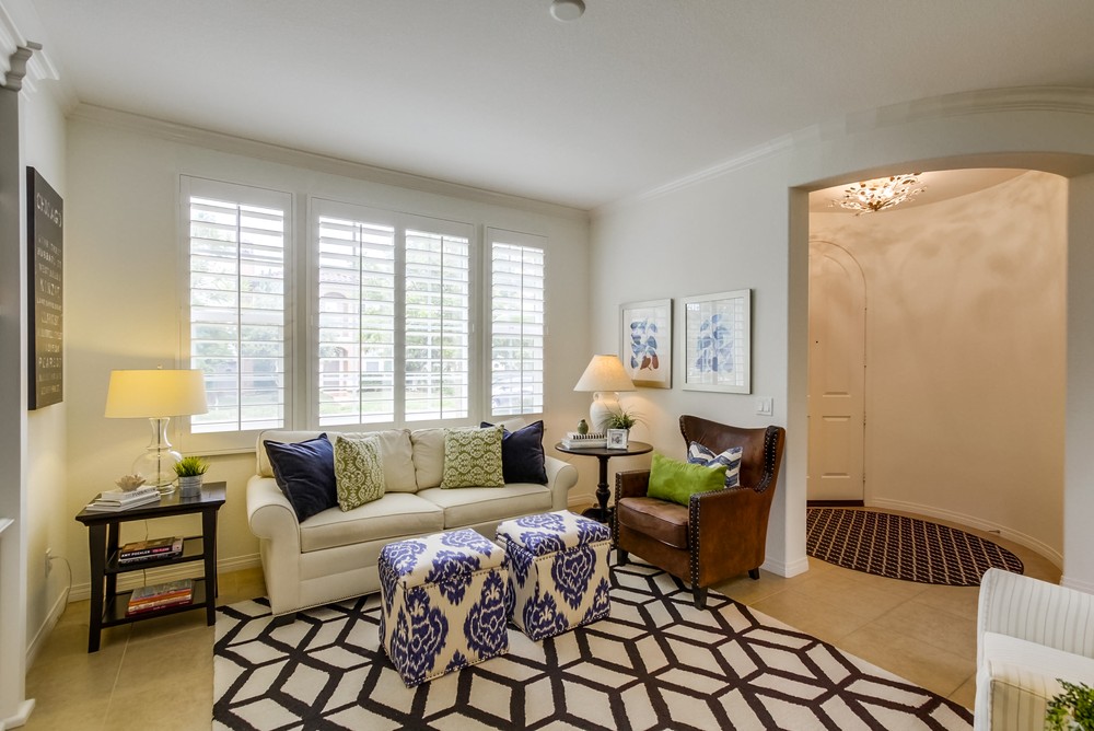 Virtual tour photo 6 of 33 for 8483 Kern Crescent