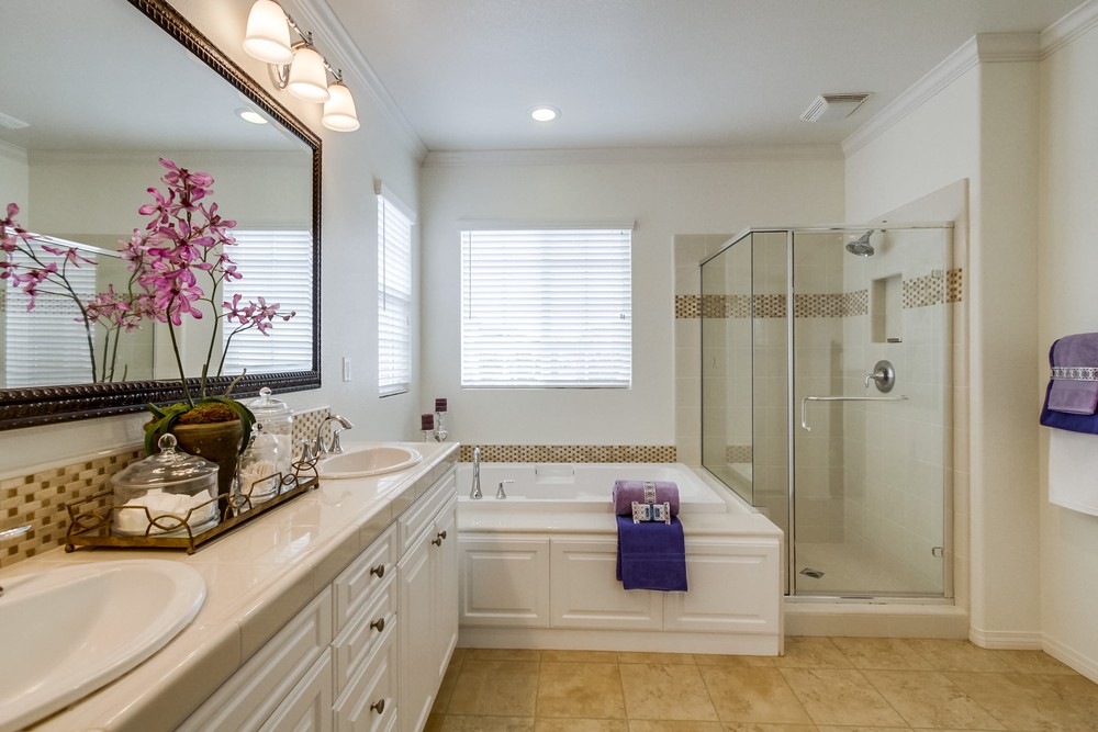 Virtual tour photo 23 of 33 for 8483 Kern Crescent