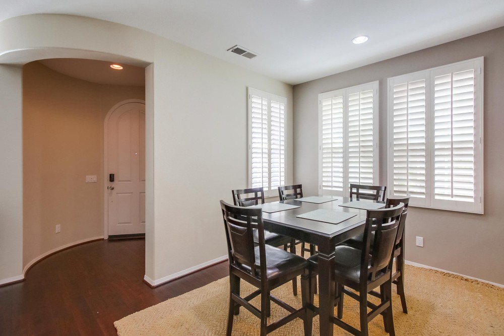 Virtual tour photo 6 of 19 for 8488 Kern Crescent