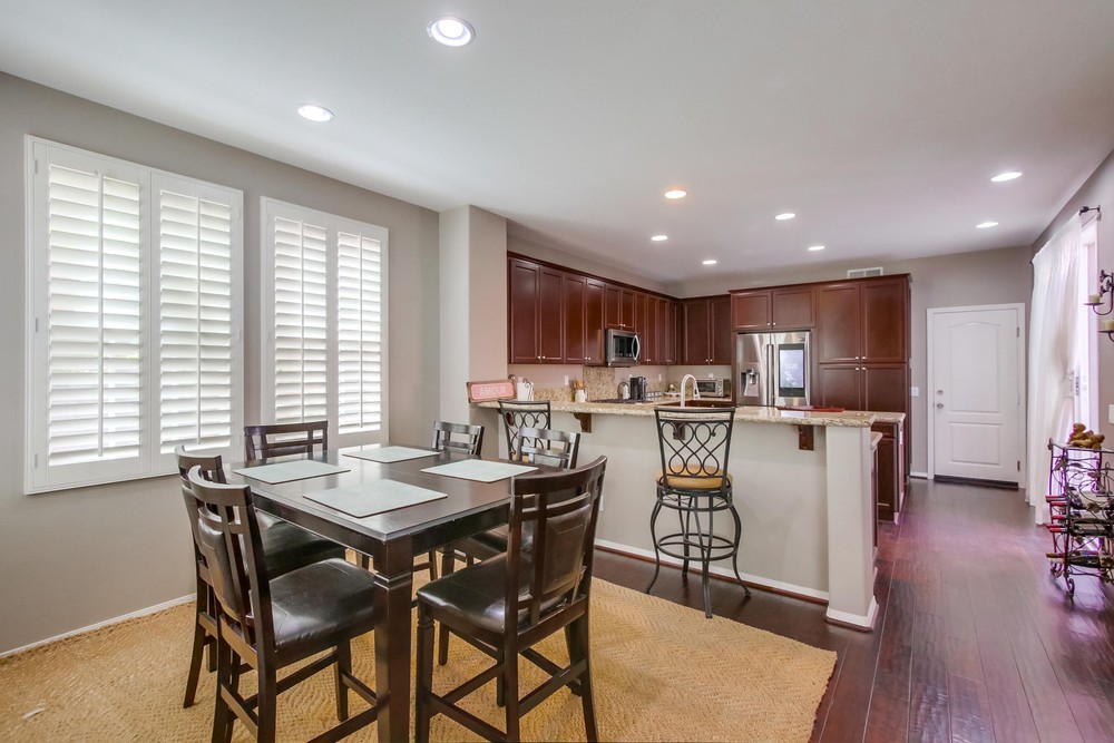 Virtual tour photo 7 of 19 for 8488 Kern Crescent