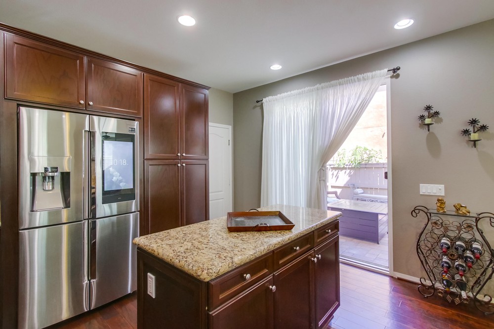Virtual tour photo 11 of 19 for 8488 Kern Crescent