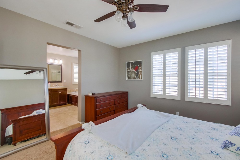 Virtual tour photo 16 of 19 for 8488 Kern Crescent