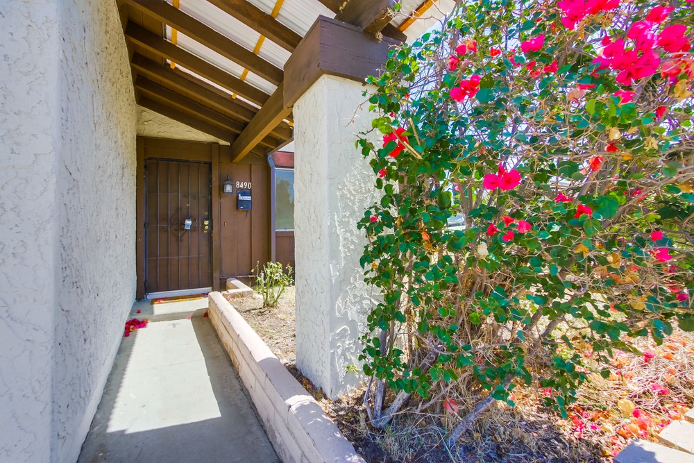 Virtual tour photo 14 of 53 for 8490 Hydra Ln