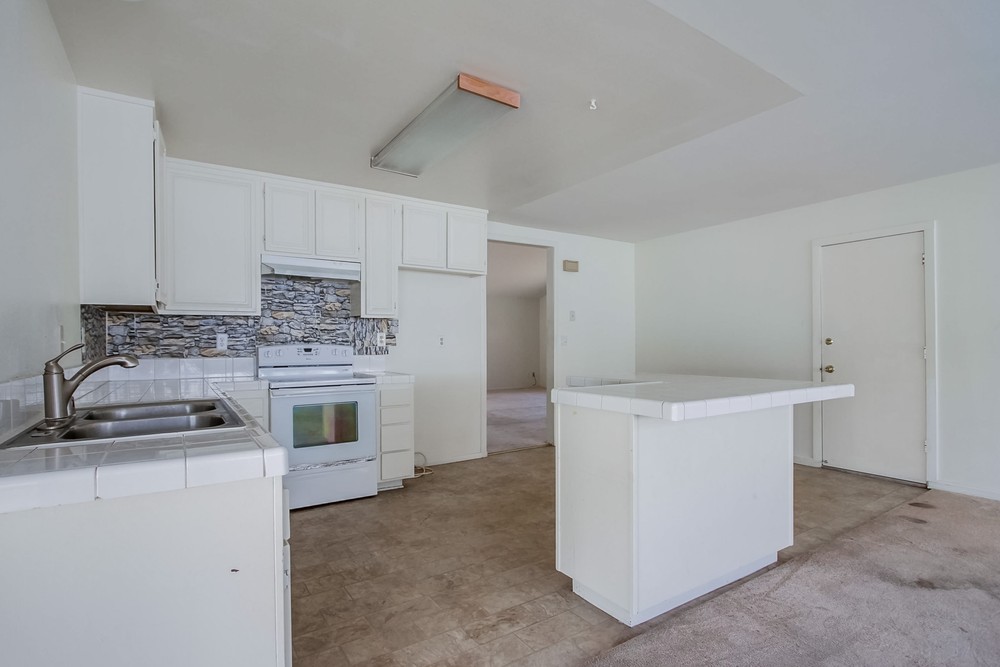 Virtual tour photo 21 of 53 for 8490 Hydra Ln
