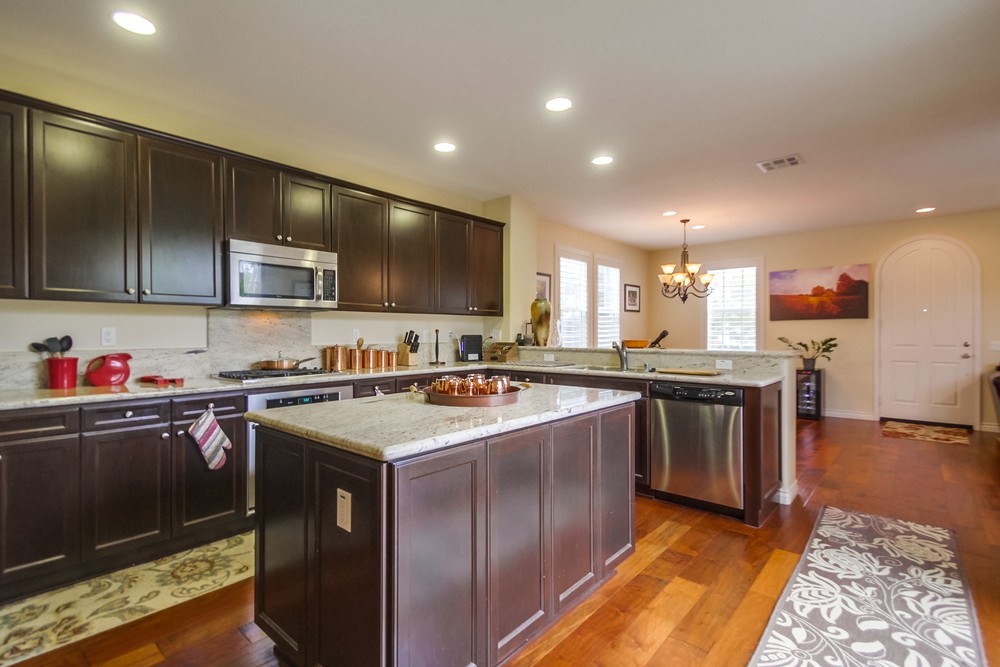 Virtual tour photo 17 of 47 for 8493 Kern Crescent