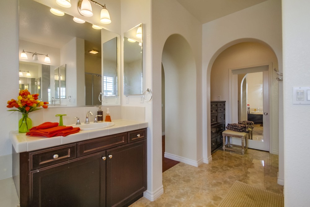 Virtual tour photo 26 of 47 for 8493 Kern Crescent