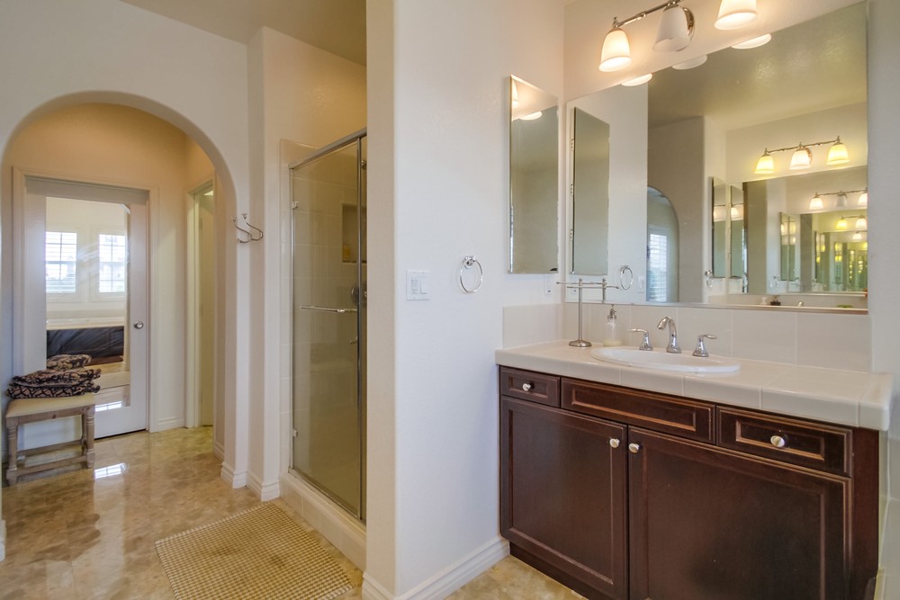Virtual tour photo 27 of 47 for 8493 Kern Crescent