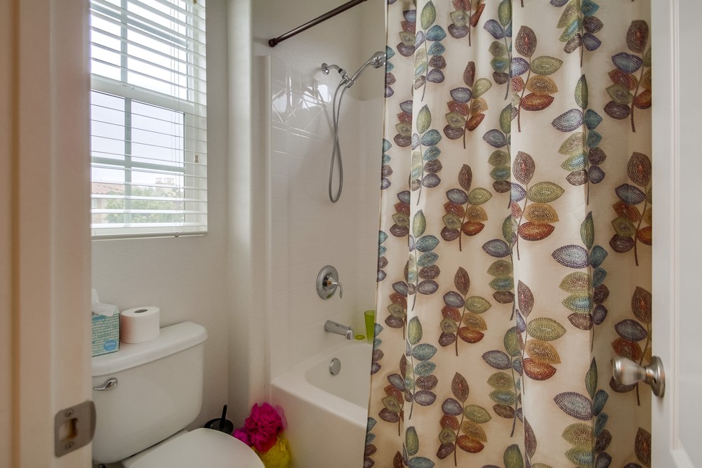 Virtual tour photo 33 of 47 for 8493 Kern Crescent