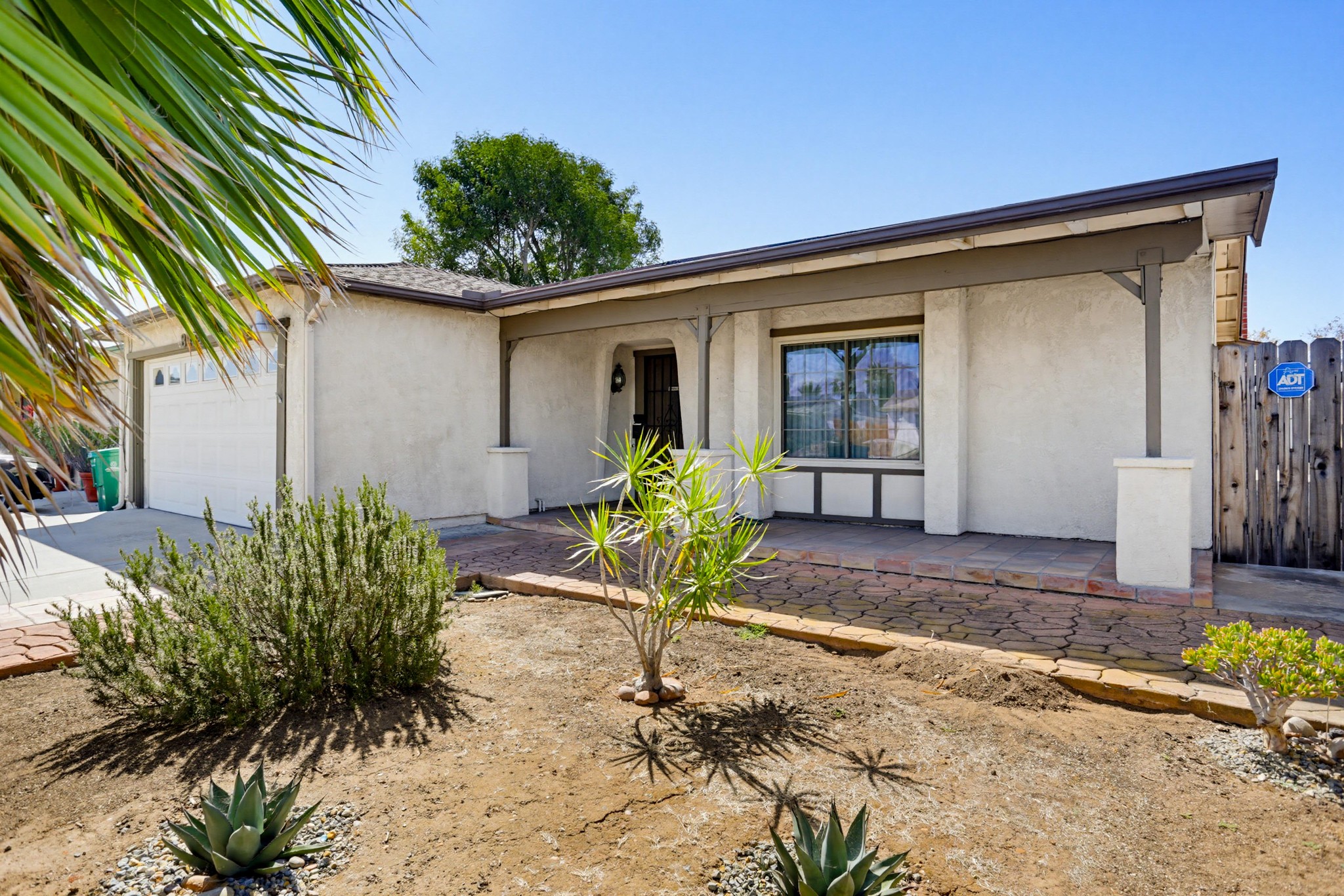Virtual tour photo 3 of 34 for 8495 Flanders Dr