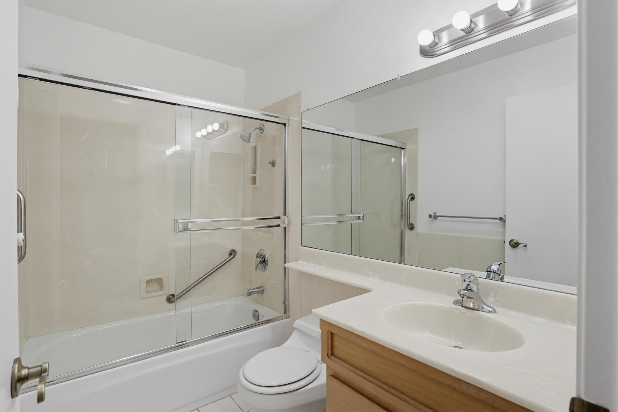 Virtual tour photo 19 of 34 for 8495 Flanders Dr