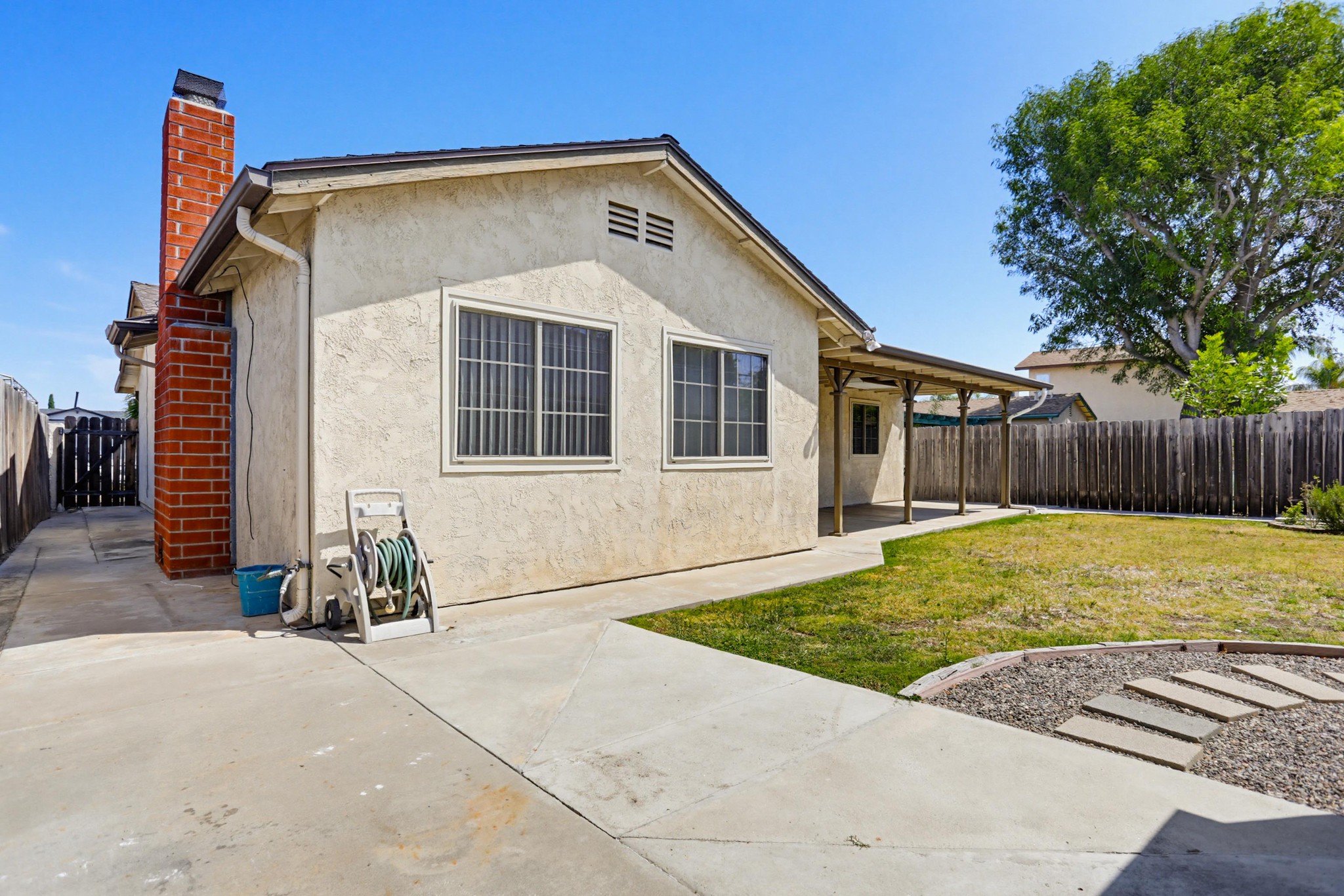 Virtual tour photo 32 of 34 for 8495 Flanders Dr