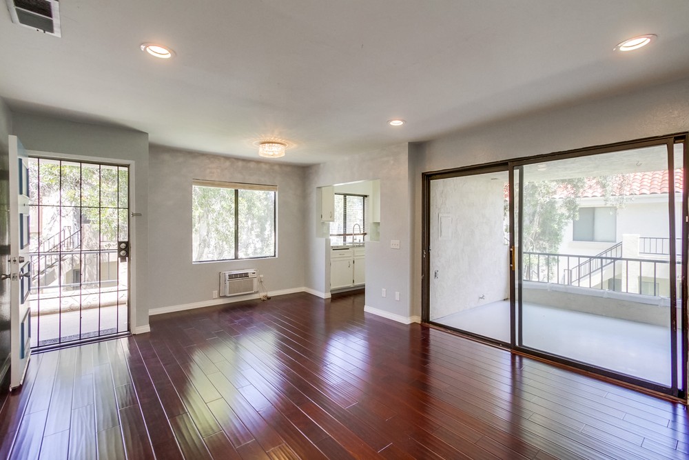 Virtual tour photo 7 of 27 for 8496 New Salem St #50