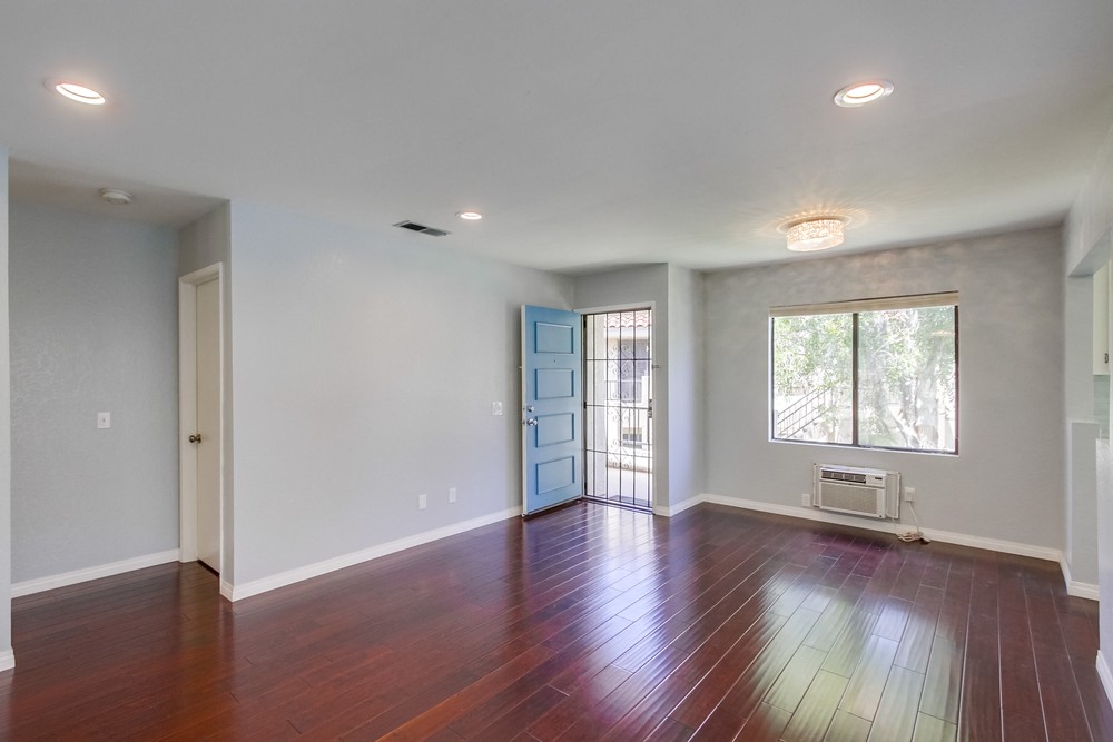 Virtual tour photo 8 of 27 for 8496 New Salem St #50