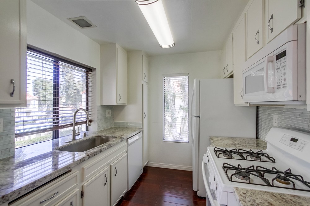 Virtual tour photo 9 of 27 for 8496 New Salem St #50