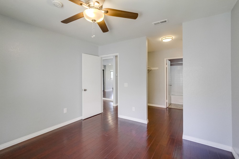 Virtual tour photo 15 of 27 for 8496 New Salem St #50